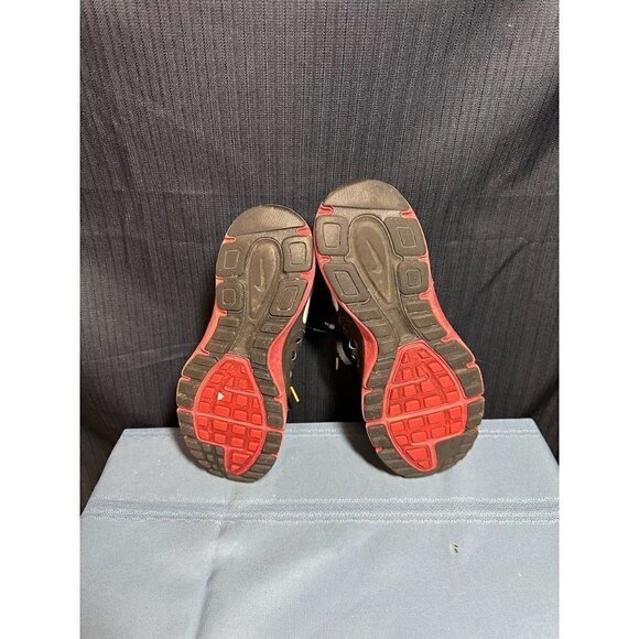 Nike Livestrong Black and Red Lace Up Low Top Running Sneakers Size 7.5US 5UK - Picture 5 of 6